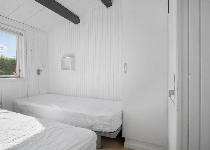 Stunning In With Wifi Semesterbostad